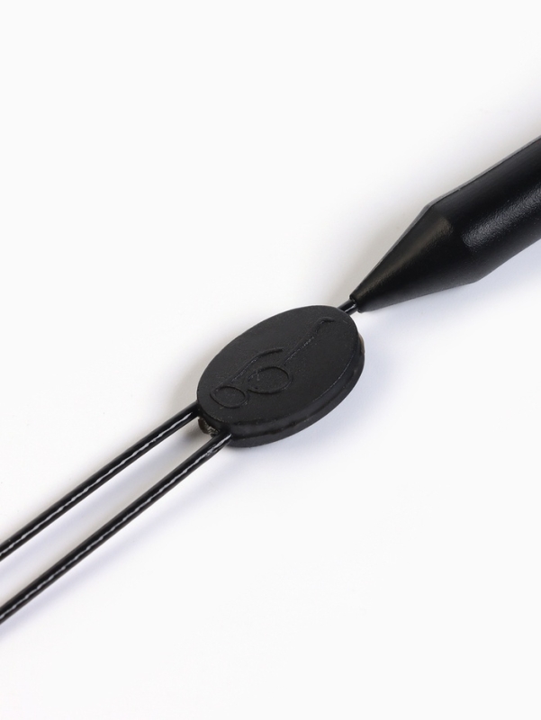 Шнурок для очков на шею силиконовый, минимальная длина 22.8 см, максимальная 35 см