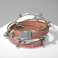 Браслет кожа &laquo;На магните&raquo; бусинки, цвет бело-бежевый в серебре, 38 см