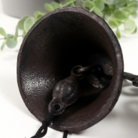 Колокол сувенирный чугун "Узорный" 18х10х21 см Колокол сувенирный чугун "Узорный" 18х10х21 см