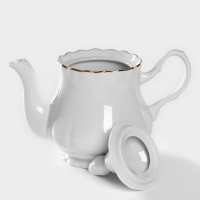 Чайник фарфоровый &laquo;Романс&raquo;, 800 мл, цвет белый