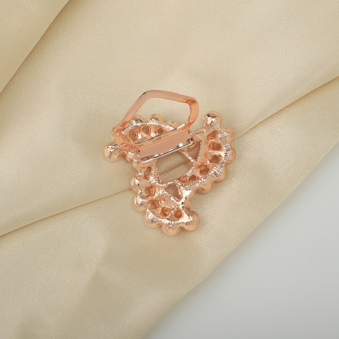 Зажим для платка &laquo;Роза ветров&raquo;, цвет белый в розовом золоте