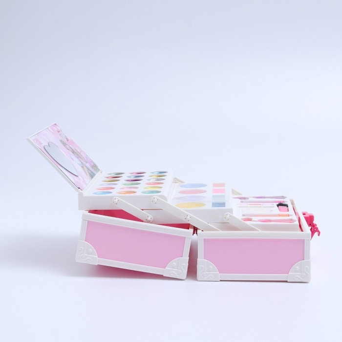 Набор косметики для девочки «Чемоданчик для принцессы» Набор косметики для девочки «Чемоданчик для принцессы»