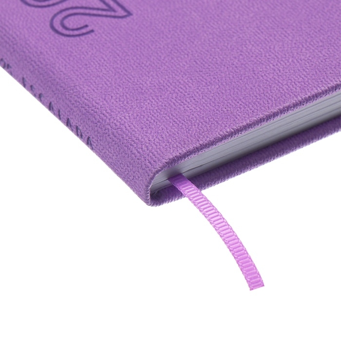 Еженедельник датированный 2025 года, 85х145 мм, 64 листа ESCALADA, твердая обложка из искусственной кожи, блинтовое тиснение, блок 70 г/м&sup2;, сиреневый