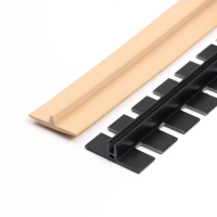 Гибкий порог с крепежом SmartProfile BR 206 Дуб феррара светлый, 3 м Гибкий порог с крепежом SmartProfile BR 206 Дуб феррара светлый, 3 м