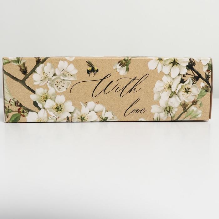 Коробка для макарун, кондитерская упаковка &laquo;With Love&raquo;, 18 х 10.5 х 5.5 см
