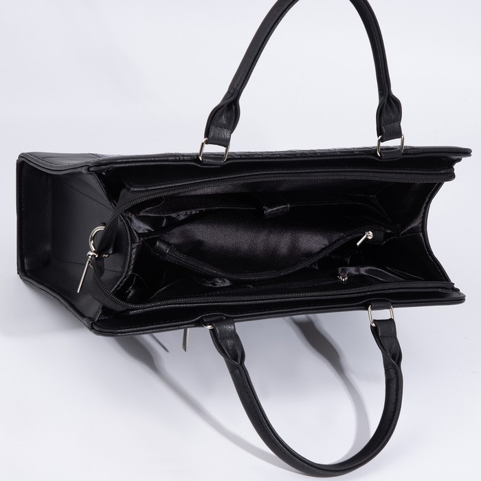 Сумка женская El Masta на молнии, наружный карман, длинный ремень, цвет чёрный