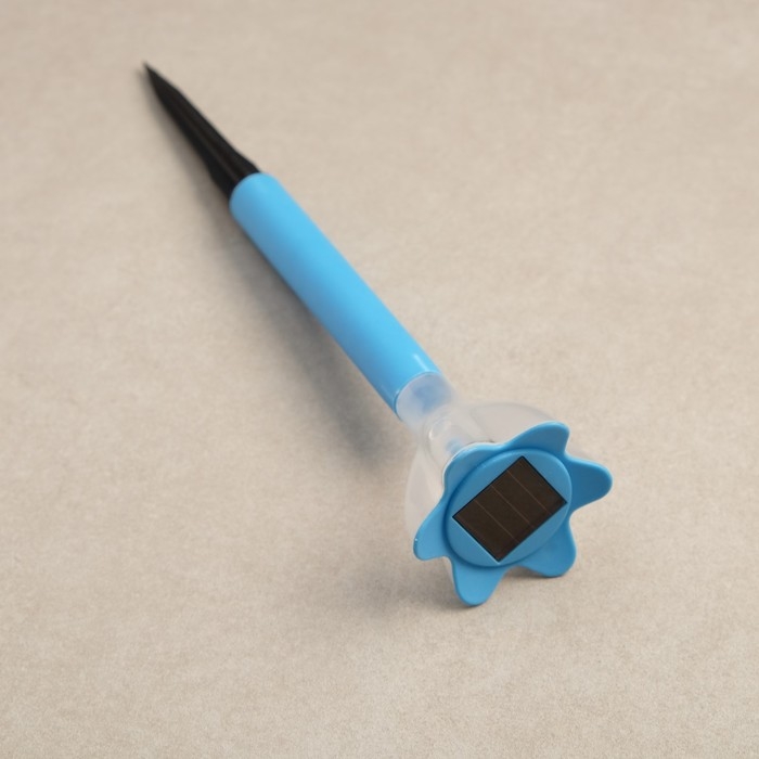 Садовый светильник на солнечной батарее &laquo;Цветок голубой&raquo;, 6 &times; 29 &times; 6 см, 1 LED, свечение белое