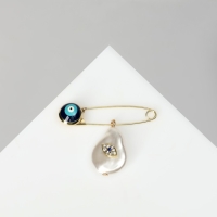 Булавка-оберег &laquo;Символ женственности и мудрости&raquo;, цветная в золоте