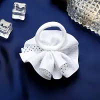 Резинка для волос бант &laquo;Школьница&raquo;, мелкий горошек и бусинки, d=7.5 см, бело-синяя