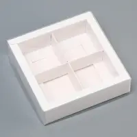 Коробка для 4 конфет, 12.5&times;12.5&times;3.5 см