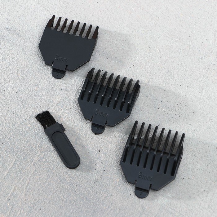 Машинка для стрижки волос, 3 насадки, подарочный набор &laquo;Крутой мужик&raquo;, 9 х 18 см.