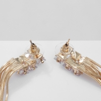 Серьги висячие со стразами «Одиссея» прямоугольник, цвет белый в золоте Серьги висячие со стразами «Одиссея» прямоугольник, цвет белый в золоте