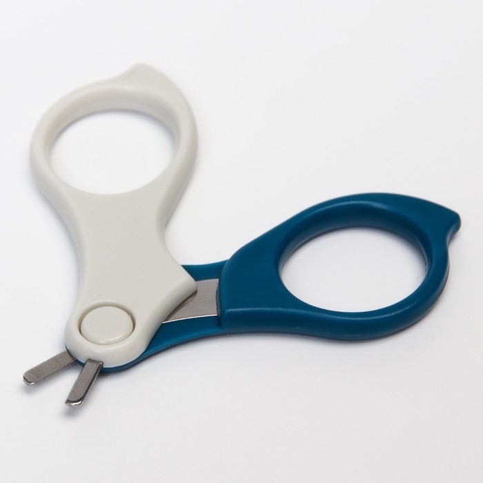 Набор маникюрный детский &laquo;Обезьянка&raquo;: ножницы, щипчики, пилочка, пинцет, цвет синий