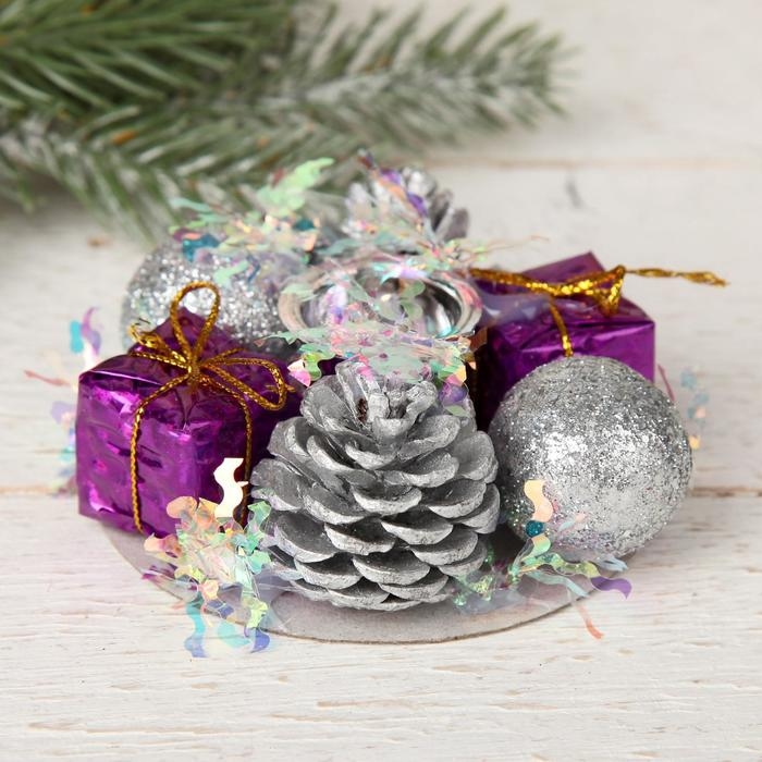 Подсвечник на одну свечу Подсвечник на одну свечу "Мишура волна" шишки, шарик, подарки, 7,5х3,5 см отв d-2 см