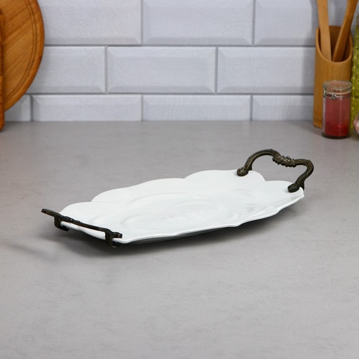 Блюдо &laquo;Розы&raquo;, малое, фарфор, Иран