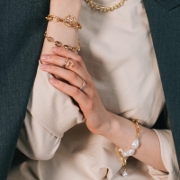 Браслет жемчуг &laquo;Барокко&raquo; цепь, цвет белый в золоте, L=18 см