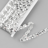 Тесьма декоративная с пайетками, 15 мм, 9,1 ± 0,5 м, цвет серебряный Тесьма декоративная с пайетками, 15 мм, 9,1 ± 0,5 м, цвет серебряный