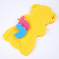 Подкладка для купания макси &laquo;Мишка&raquo;, цвет желтый/оранжевый, 55х30х6см