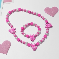 Набор детский «Выбражулька» 2 предмета: бусы, браслет, лисята, цвет ярко-розовый Набор детский «Выбражулька» 2 предмета: бусы, браслет, лисята, цвет ярко-розовый