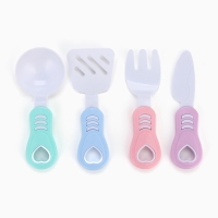 Игровой набор "Принцессы" Волшебная посудка в сумочке