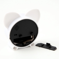 Часы будильник настольные детские &laquo;Кошечка&raquo;, 8&times;8.7 см