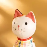 Сувенир дерево "Котенок в рубашке сидячий" 6х6х15 см