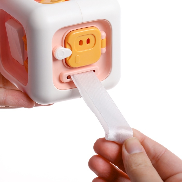 Развивающая игрушка для малышей &laquo;Бизикуби&raquo;, подвижные элементы, звуковые эффекты