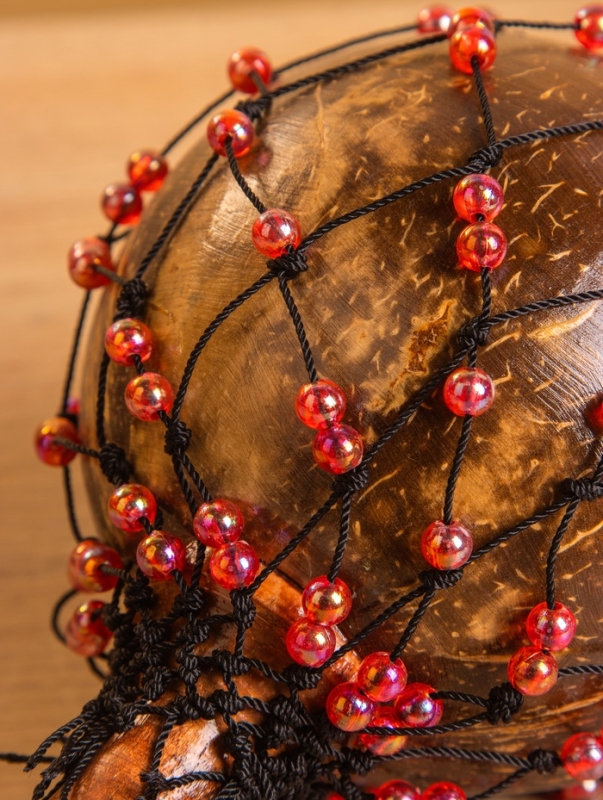 Сувенирный музыкальный инструмент "Маракас" махагон, кокос, 10х10х23 см