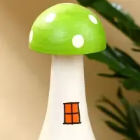 Сувенир &laquo;Домик Грибок&raquo;, 10&times;10&times;21.5 см, дерево, бело-зелёный