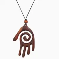 Украшение "Ладонь со спиралью" дерево соно