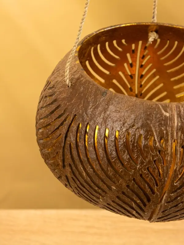 Подсвечник подвесной из кокоса, 13-17 см, коричневый