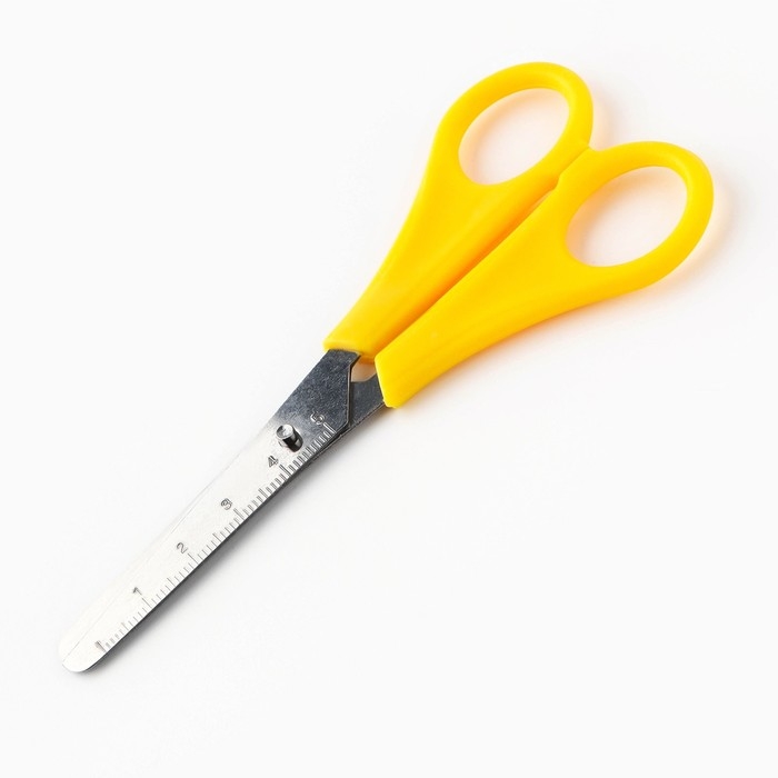 Подарочный набор выпускника 18 предметов «1 сентября: Выпускник» Подарочный набор выпускника 18 предметов «1 сентября: Выпускник»