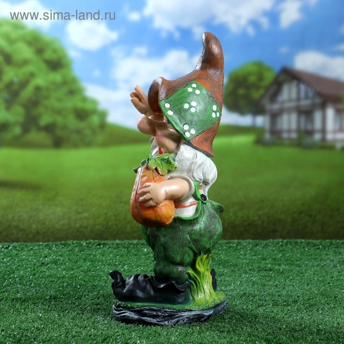 Садовая фигура "Гном с тыквой" 19х38см
