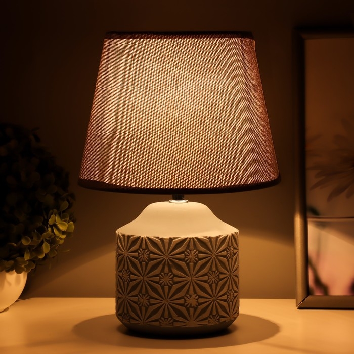 Настольная лампа "Лиода" Е14 40Вт серый 20х20х29 см