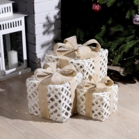 Светодиодная фигура «Ажурные подарки» 15, 20, 25 см, текстиль, металл, батарейки ААх2 (не в комплекте), свечение тёплое белое Светодиодная фигура «Ажурные подарки» 15, 20, 25 см, текстиль, металл, батарейки ААх2 (не в комплекте), свечение тёплое белое