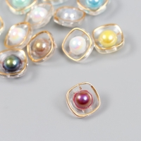 Пуговица пластик для творчества "Жемчужина в золотом квадрате" н-р 12 шт МИКС 1,4х1,4х0,8 см   94108