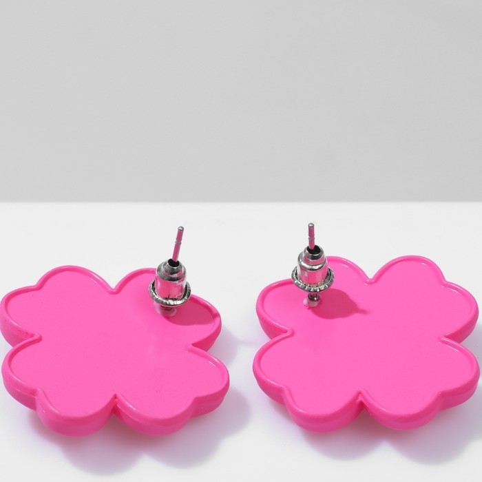 Серьги металл &laquo;Клевер&raquo; с сердцами, цвет розовый