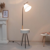 Торшер с ящиком "Лолита" Е27 белый 35х35х156см Торшер с ящиком "Лолита" Е27 белый 35х35х156см