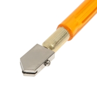 Стеклорез ТУНДРА, масляный, пластиковая рукоятка