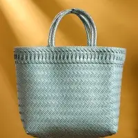 Сумка плетёная пластиковая 30х15х35 см, цв. бело-голубой