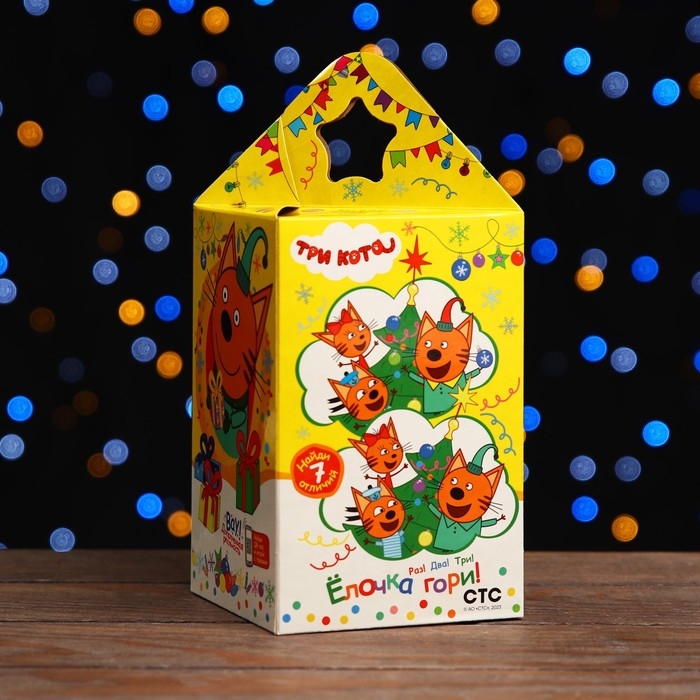 Новый год. Коробка подарочная складная Новый год. Коробка подарочная складная "Три кота" 11 х 11 х 17,2 см.