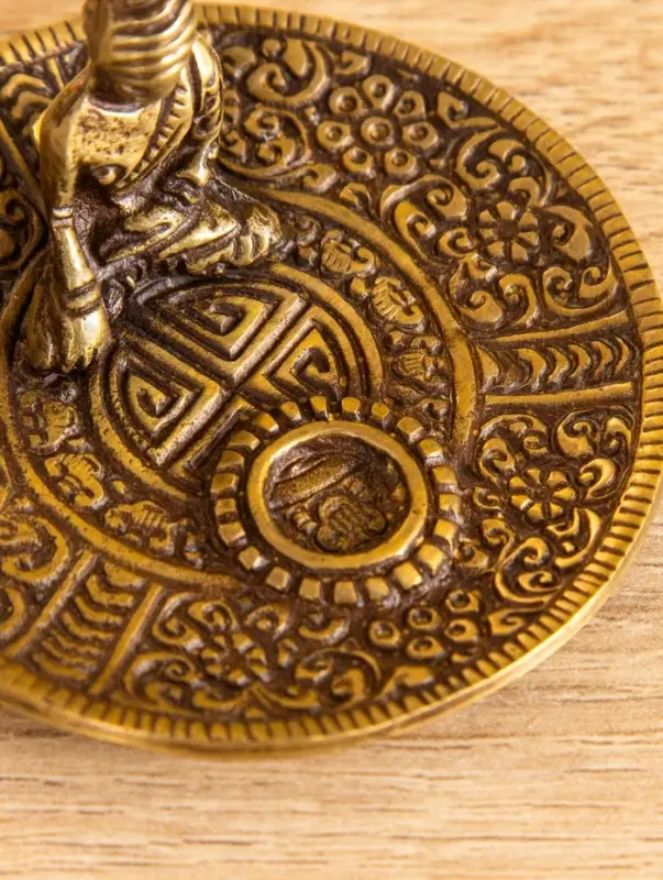 Подставка под благовония "Будда на тарелке" латунь 7 см