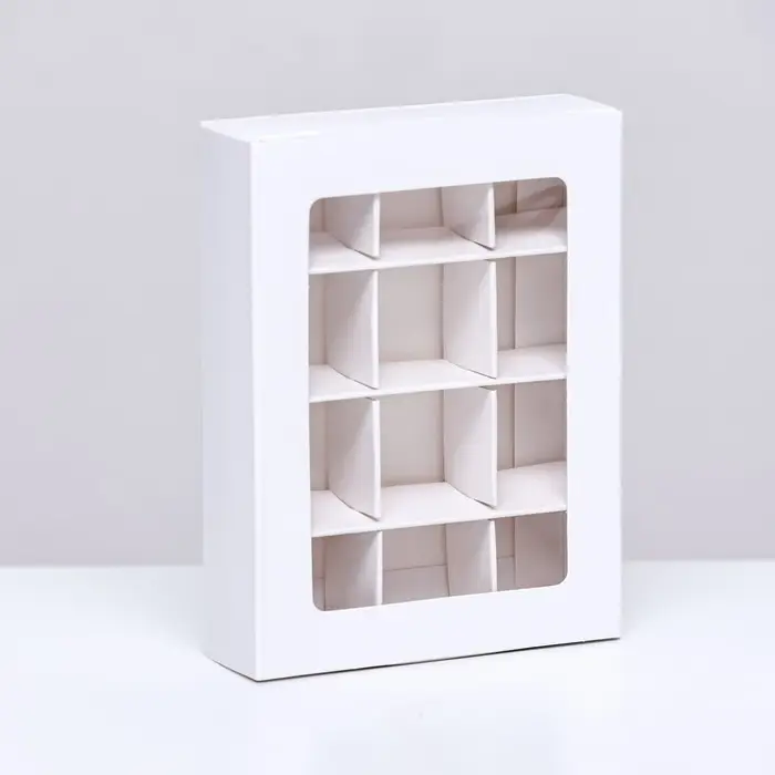 Коробка для 12 конфет, 11.5&times;8.7&times;2.5 см, Тонкие разделители, белый