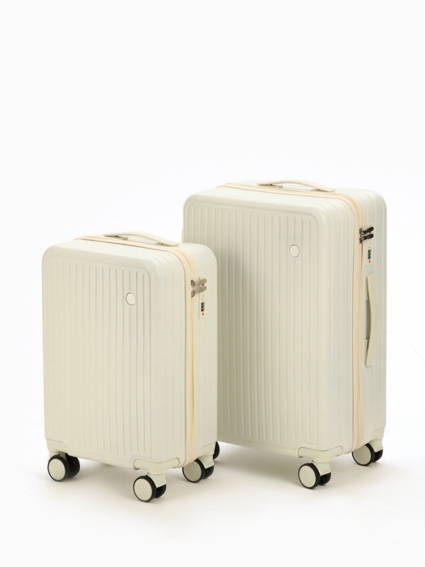 Чемодан 24", PС, 42*27*66, отд на молнии, код замок, 4 колеса, белый