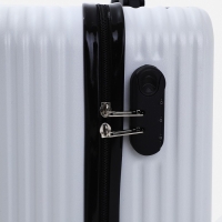 Чемодан детский 39 л (S), отдел на молнии, кодовый замок, 4 колеса, цвет белый