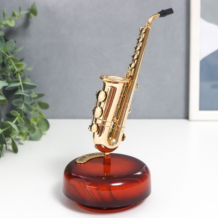 Сувенир музыкальный механический "Саксофон" 9,5х9,5х20 см
