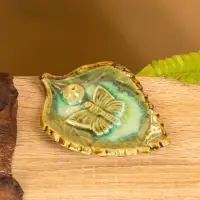 Подставка под благовония &laquo;Бабочка на листке&raquo;, 11&times;8&times;1 см, керамика, бежевая