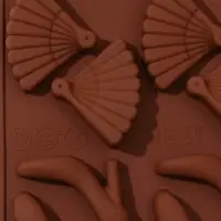 Форма для кондитерских украшений Доляна &laquo;Дамский набор&raquo;, силикон, 21&times;11&times;1,5 см, 14 ячеек, коричневая