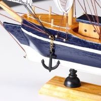 Корабль сувенирный средний &laquo;Фрея&raquo;, борта синие, 33х31х5 см , микс