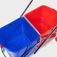 Тележка для уборки с вертикальным отжимом, два ведра по 25 литров, на колёсах, хромированная рама Тележка для уборки с вертикальным отжимом, два ведра по 25 литров, на колёсах, хромированная рама